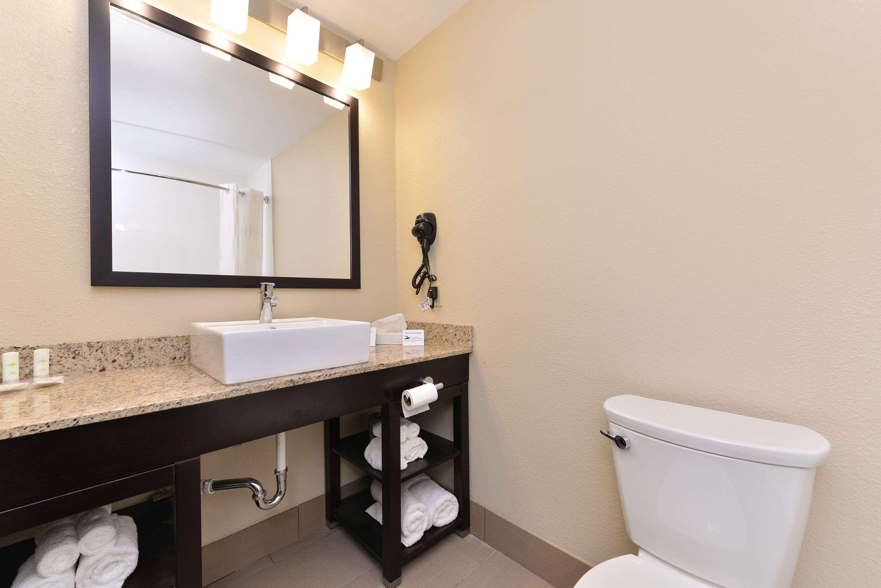 Comfort Suites Columbus Luaran gambar