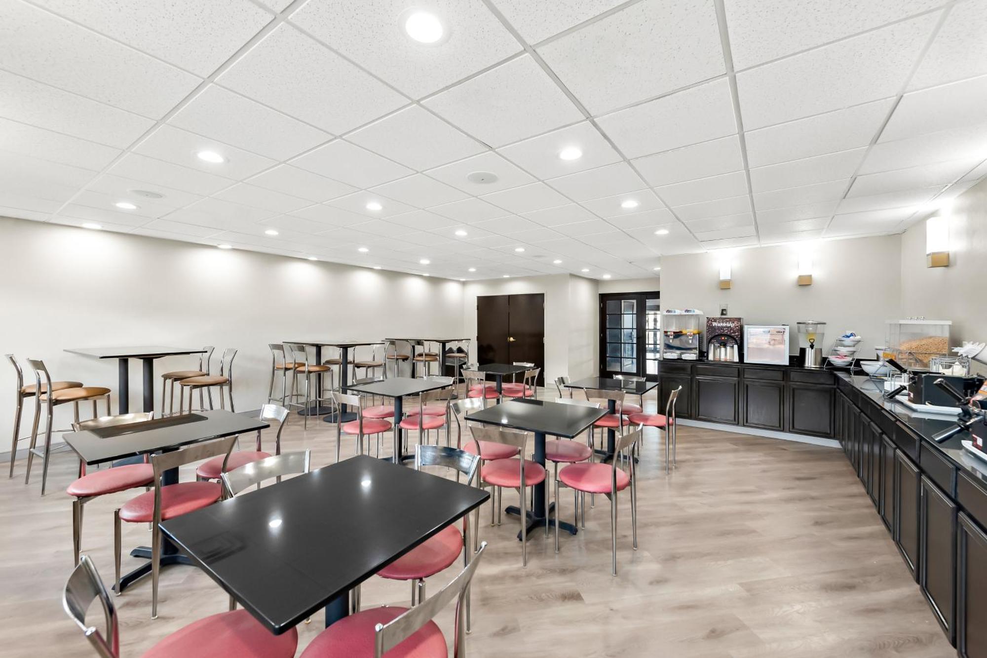 Comfort Suites Columbus Luaran gambar