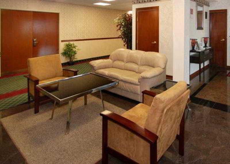 Comfort Suites Columbus Dalaman gambar